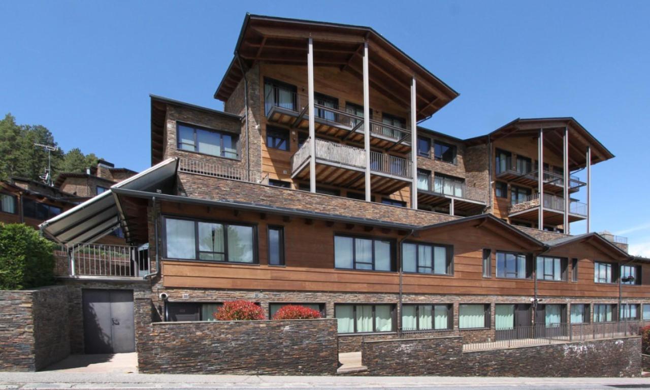 Apartamentos Masella 1600 Alp Eksteriør bilde
