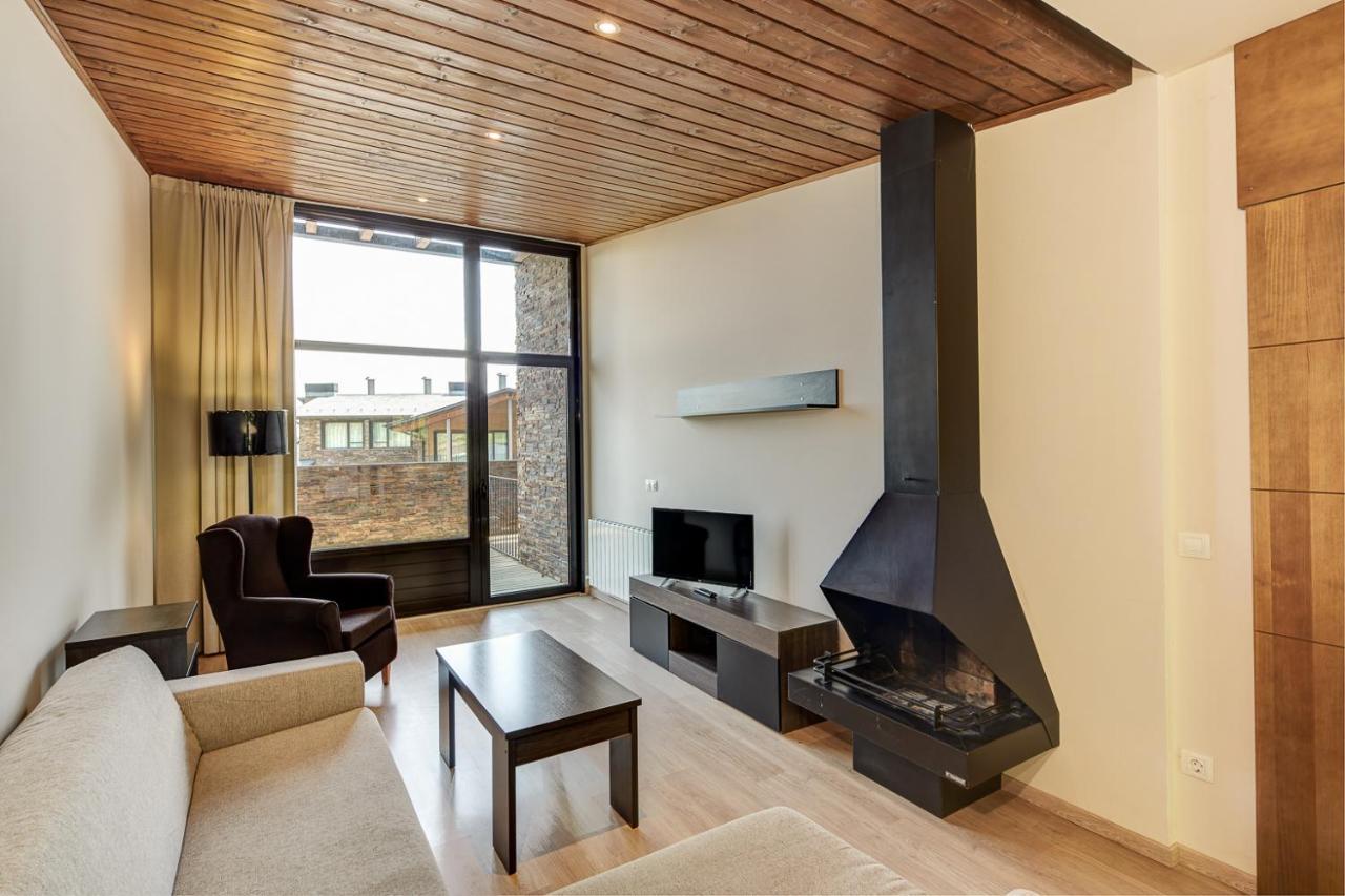 Apartamentos Masella 1600 Alp Eksteriør bilde